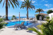 Appartamento a Los Realejos - LA FAJANA ,vistas al mar con terraza y jardín priv